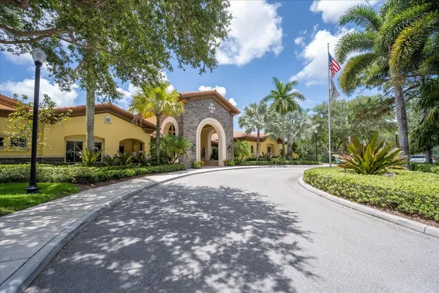 Evergrene Palm Beach Gardens Residence photo 32