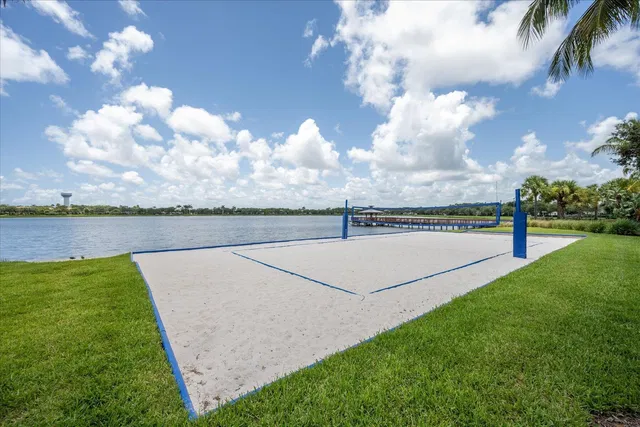 Evergrene Palm Beach Gardens Residence photo 35