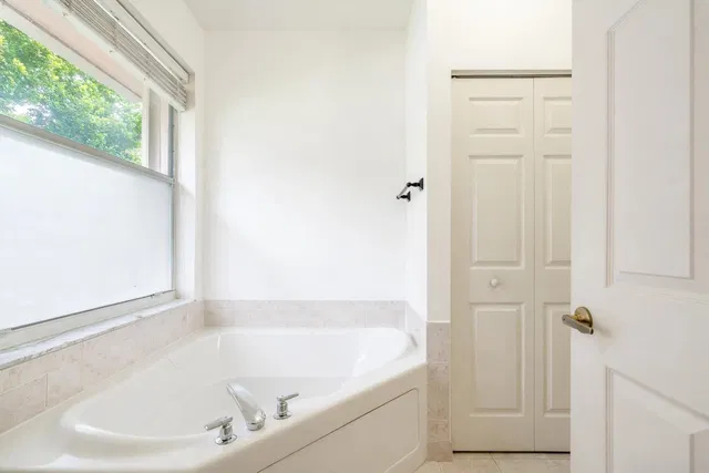  Residence photo 14