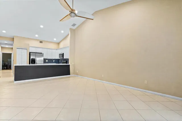  Residence photo 31