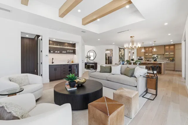 First Fairway Residence photo 6