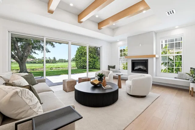 First Fairway Residence photo 7