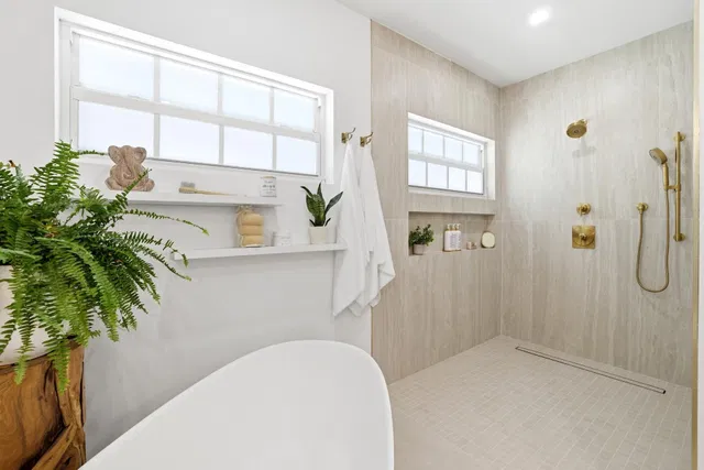 First Fairway Residence photo 29