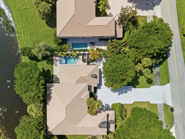 First Fairway Residence photo 58