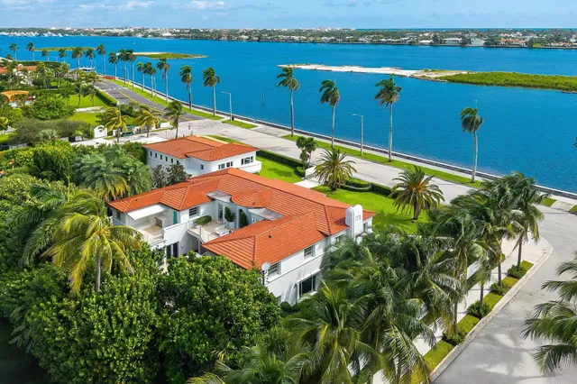 El Cid, 2631 S Flagler Drive, West Palm Beach, exterior