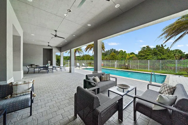 Residences at Midtown Palm Beach Gardens Residence photo 24