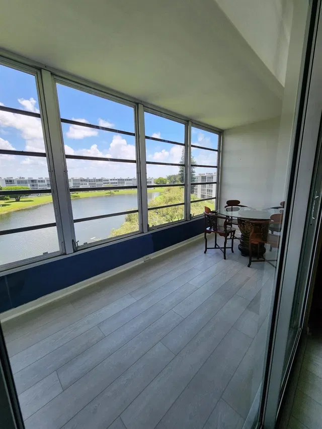  Unit 4033 photo 12
