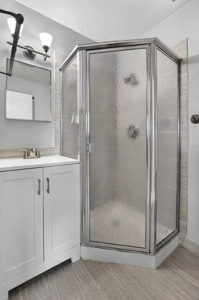  Unit 204 photo 22