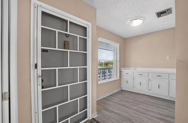  Unit 204 photo 28