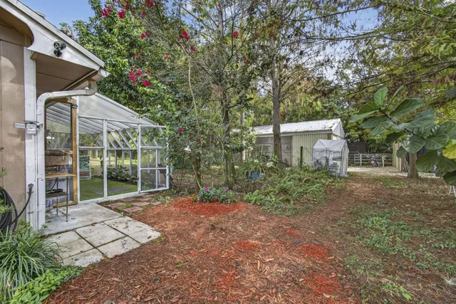  Residence photo 24