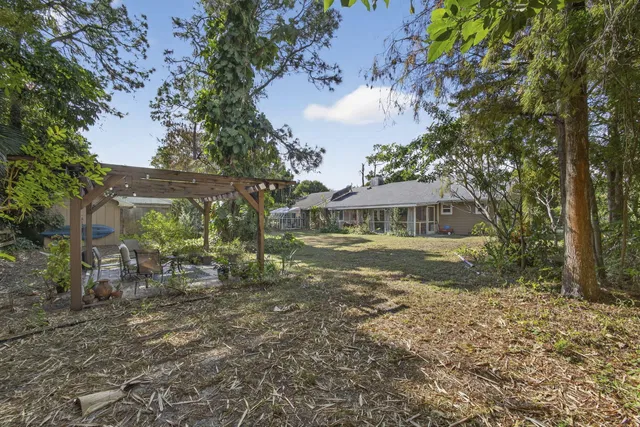  Residence photo 28