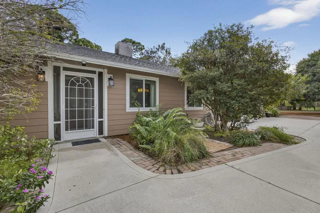  Residence photo 30