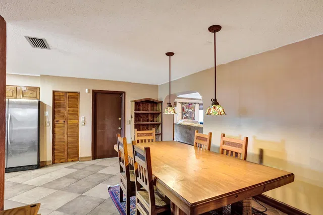  Residence photo 6
