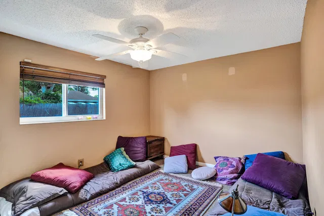  Residence photo 21