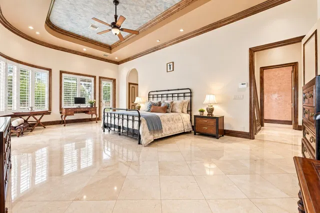 Residence photo 8