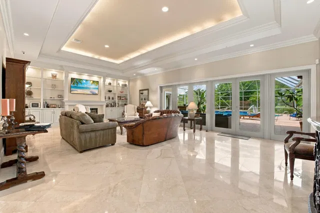 Residence photo 9