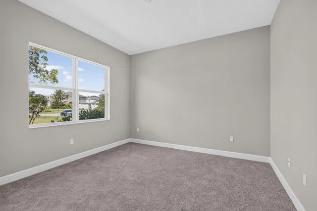 Residence photo 18