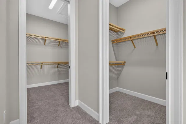 Residence photo 52