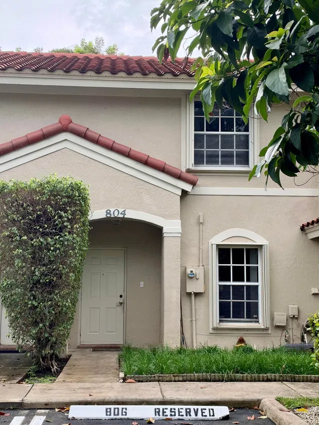 Residence photo 11