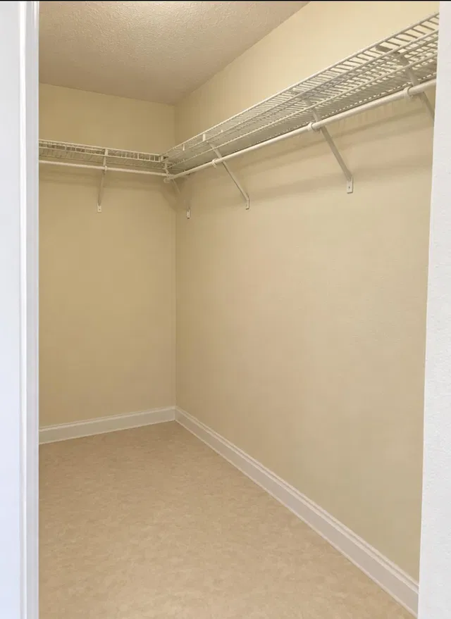 Residence photo 17