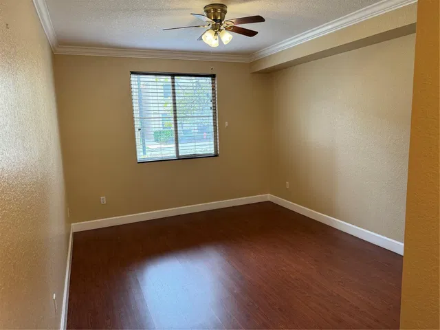 Residence photo 7