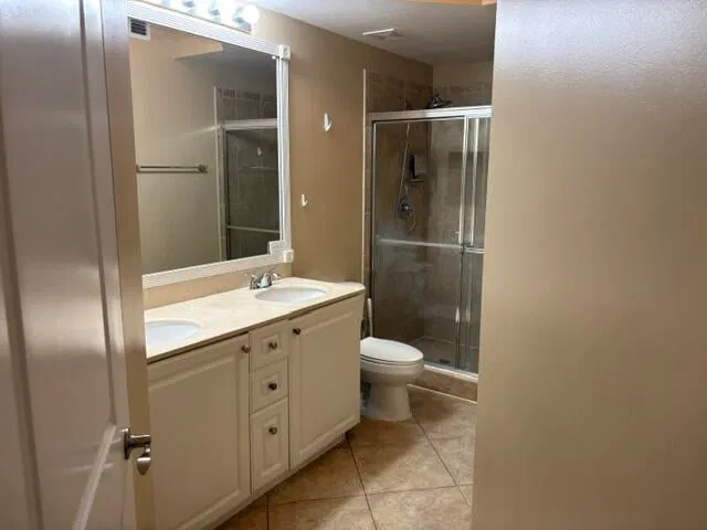 Residence photo 9