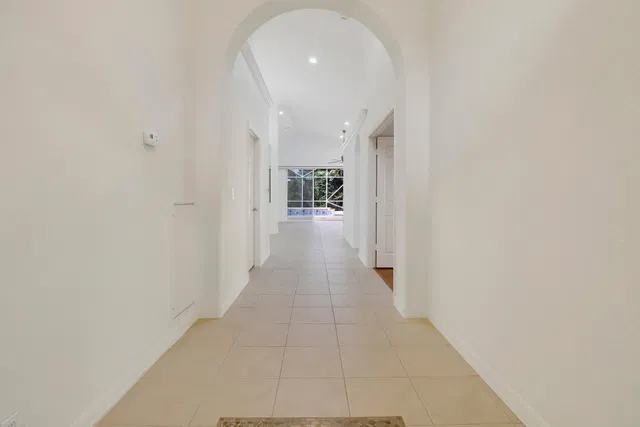  Residence photo 5