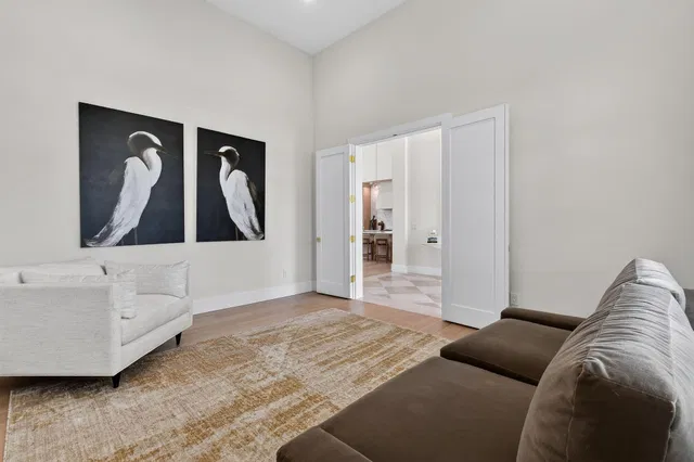 Residence photo 43