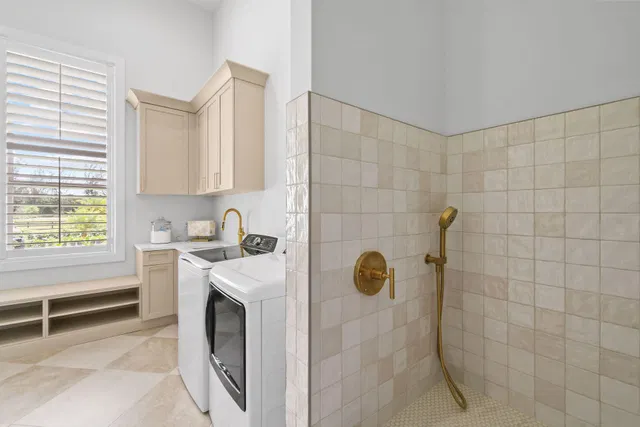 Residence photo 47