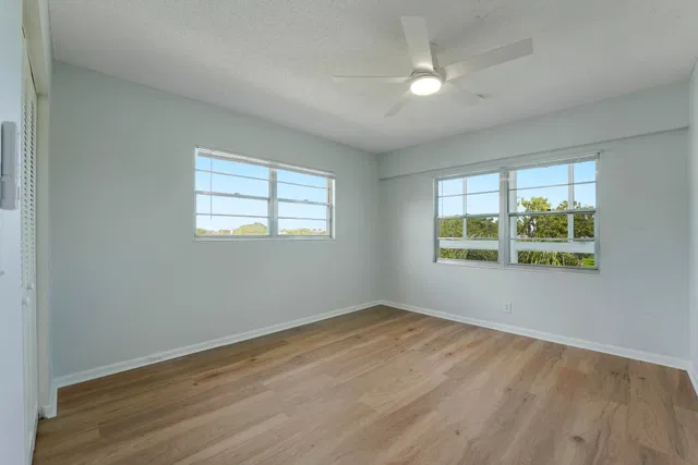 Residence photo 13