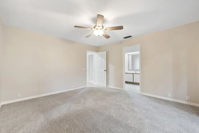 Residence photo 14