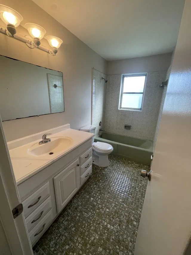 Residence photo 14