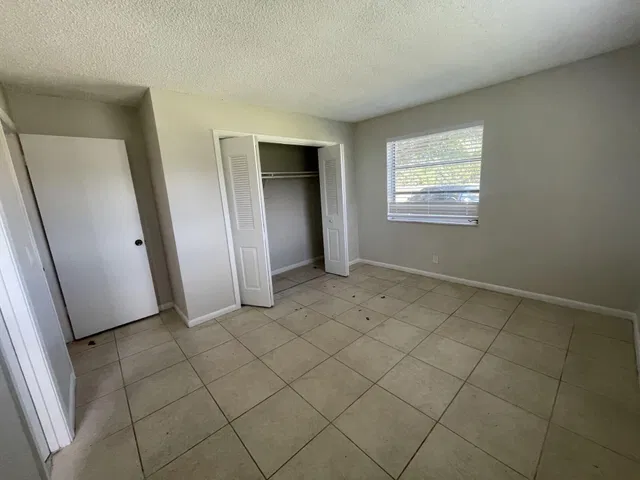 Residence photo 19