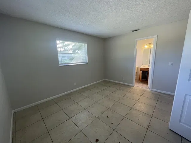 Residence photo 20