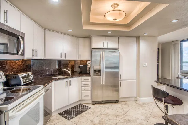 Singer Island Unit 5C photo 12