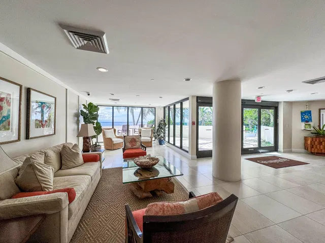 Singer Island Unit 5C photo 22