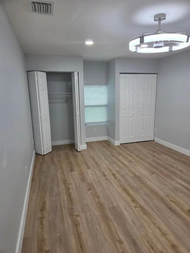  Residence photo 14