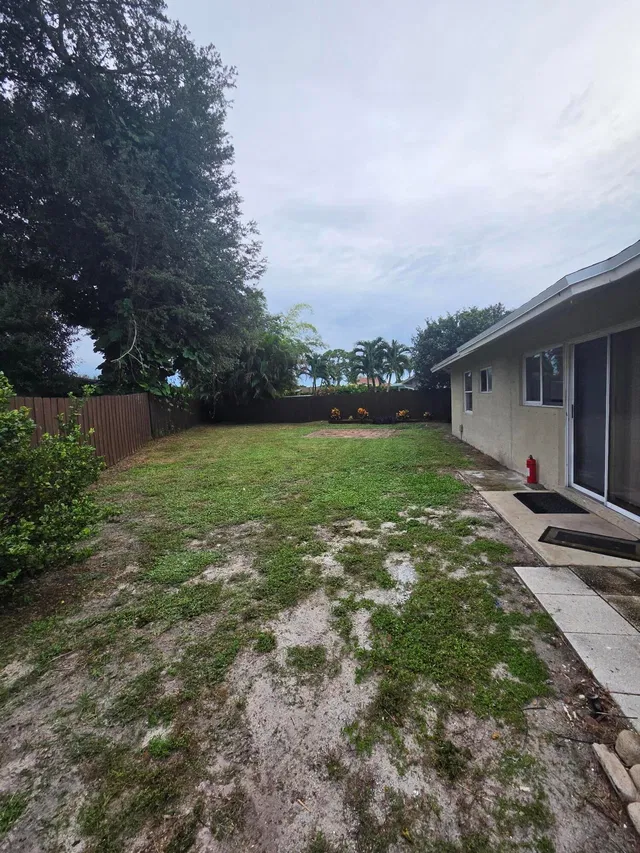  Residence photo 18