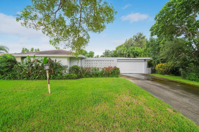 West Palm Beach Residence photo 2