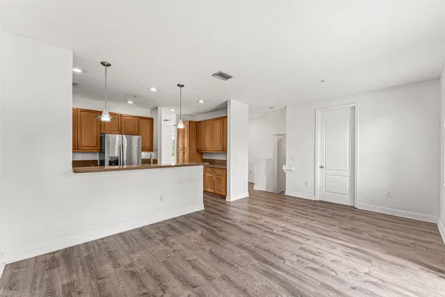 Residence photo 12