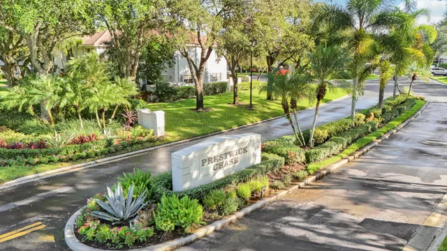 PGA National Palm Beach Gardens Unit 2 photo 16