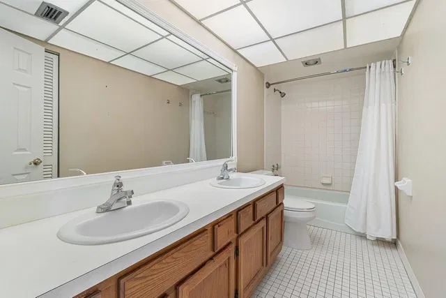 Residence photo 30