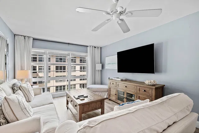 Unit 3110 photo 10