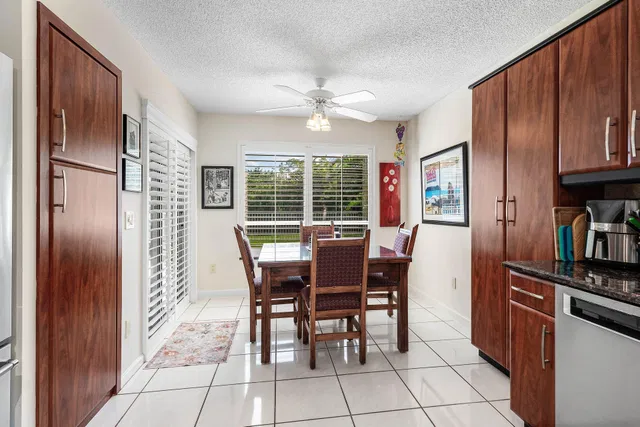 Residence photo 21