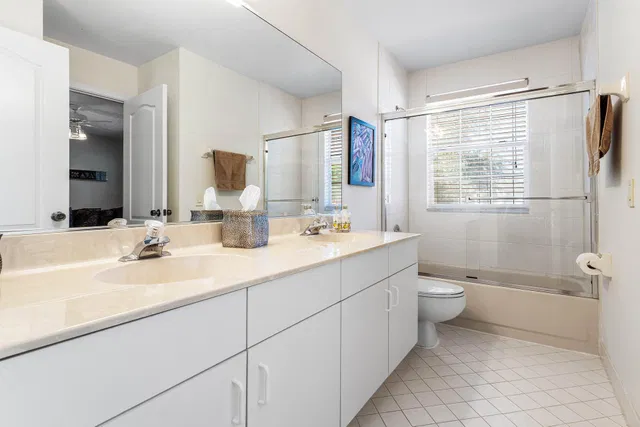Residence photo 27