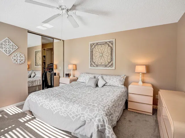 Residence photo 21