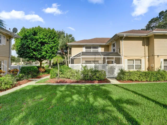 Residence photo 40