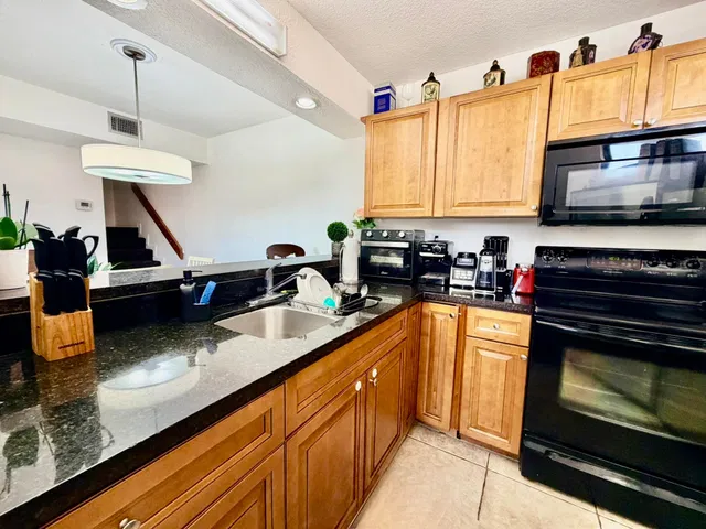 Residence photo 9