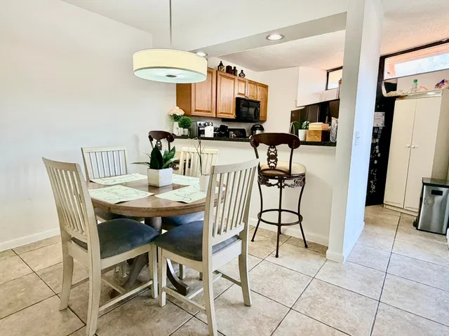 Residence photo 14