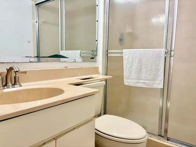 Residence photo 26